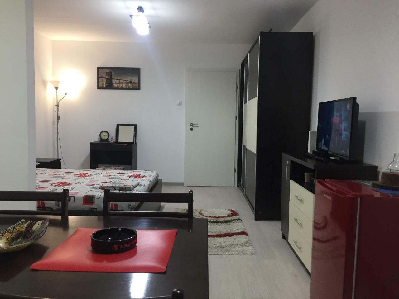 Faleza Apartment Galaţi Exteriör bild