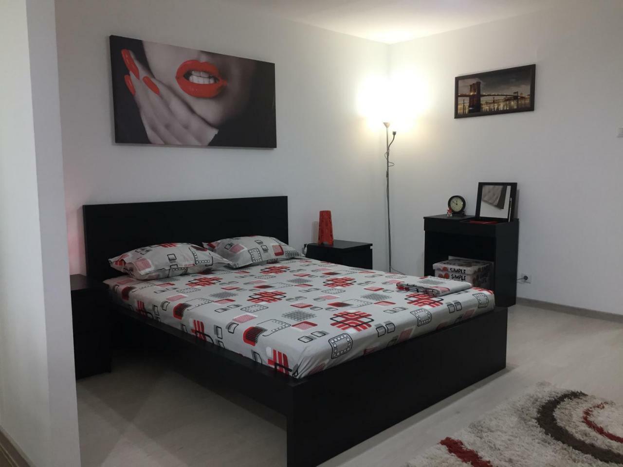 Faleza Apartment Galaţi Exteriör bild