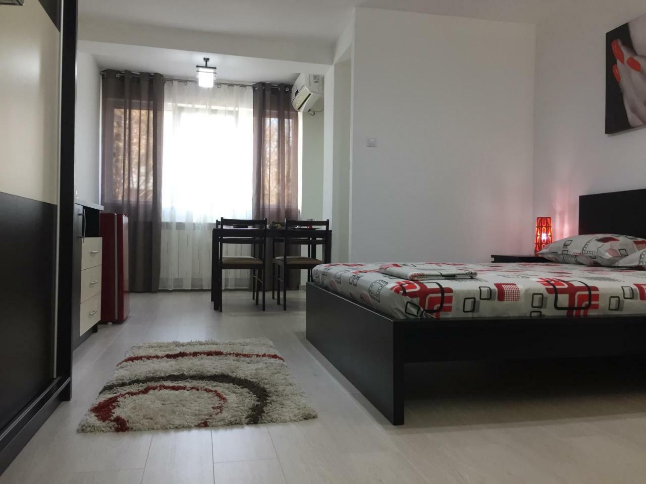 Faleza Apartment Galaţi Exteriör bild